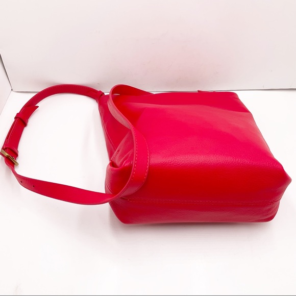 🆕{J. Crew} Oslo Soft Red Pebble Leather Bucket CrossBody Bag - Picture 7 of 16